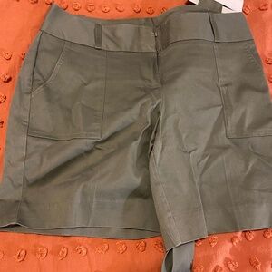 Green Worthington shorts